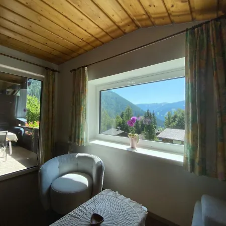 Chalet Latschen - Fuer Grossfamilien, Firmen & Co. Bad Kleinkirchheim