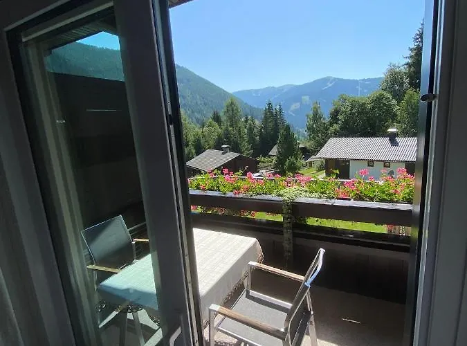 Latschen - Fuer Grossfamilien, Firmen & Co. Bad Kleinkirchheim