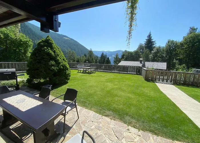 Latschen - Fuer Grossfamilien, Firmen & Co. Chalet